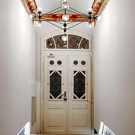Martin Boutique 3*